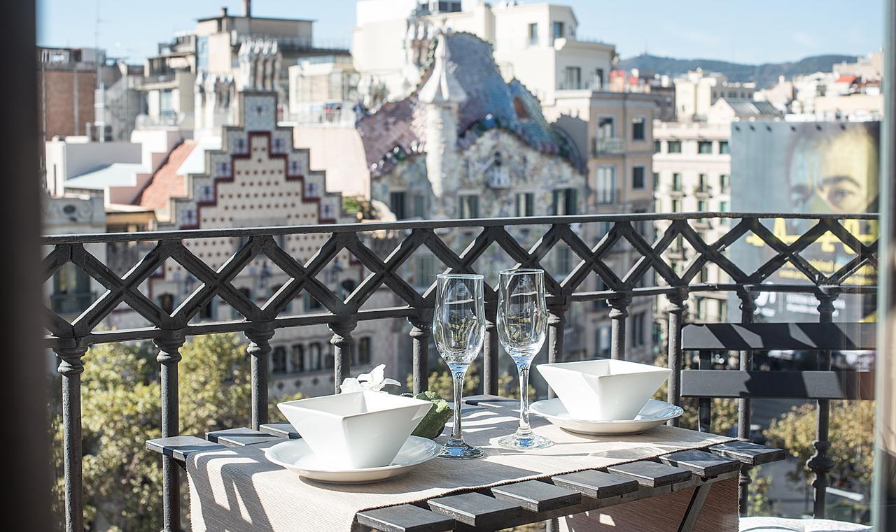 You Stylish The Most Luxury Apartment Барселона Екстериор снимка